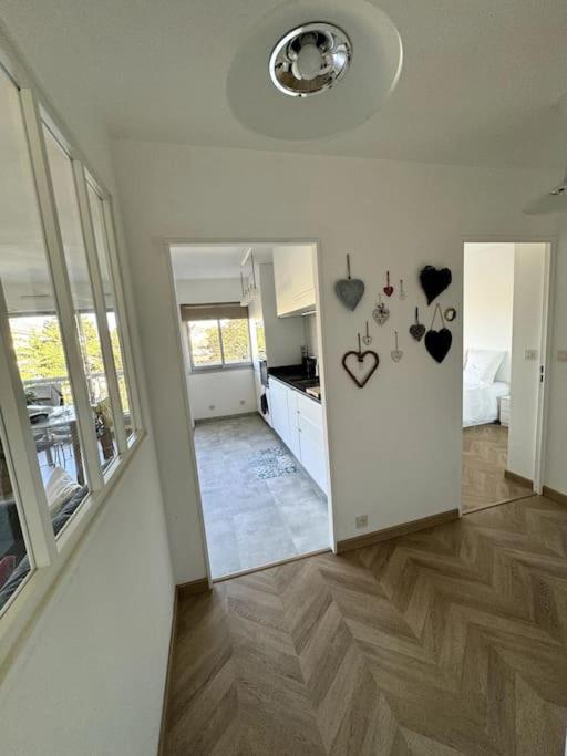 Appartement Neuf Avec Balcon Et Parking Prive 凯恩 外观 照片
