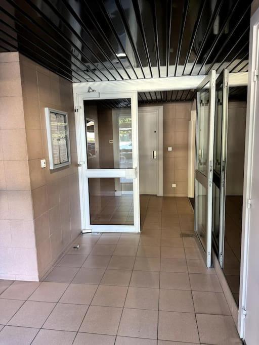 Appartement Neuf Avec Balcon Et Parking Prive 凯恩 外观 照片